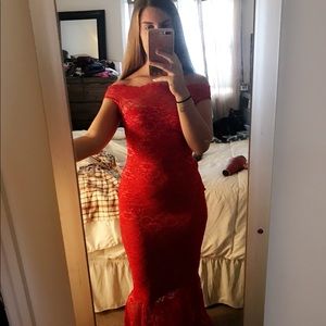 Off Shoulder Lace Evening Gown Fishtail Maxi